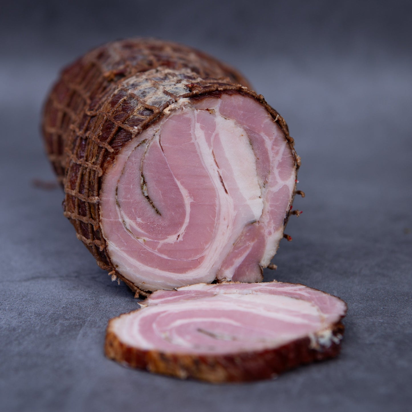 Boczek Wędzony Rolowany